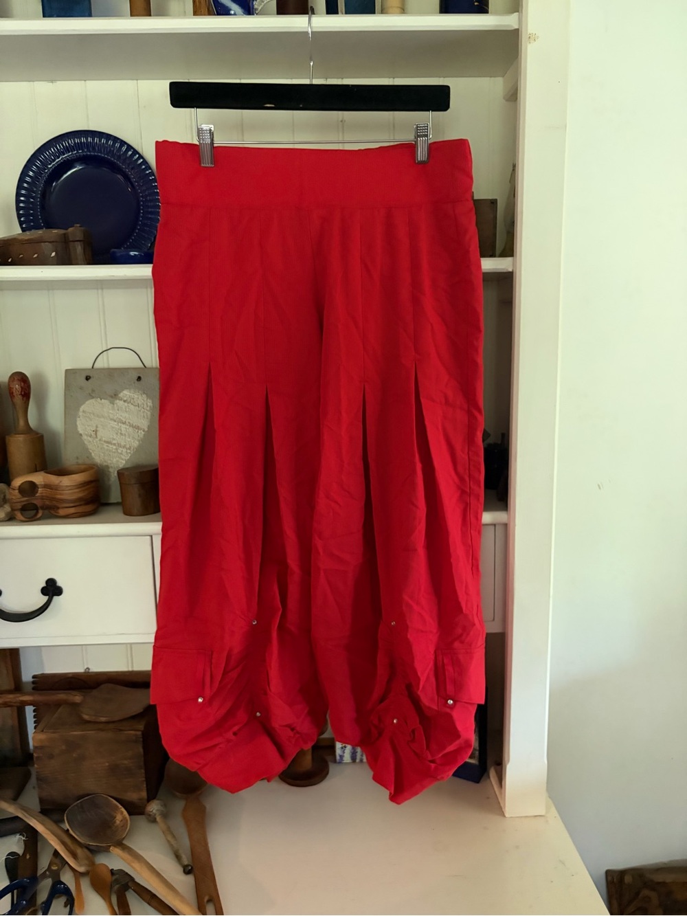 Terra Nostra Red Women's Pleated Balloon Skirt